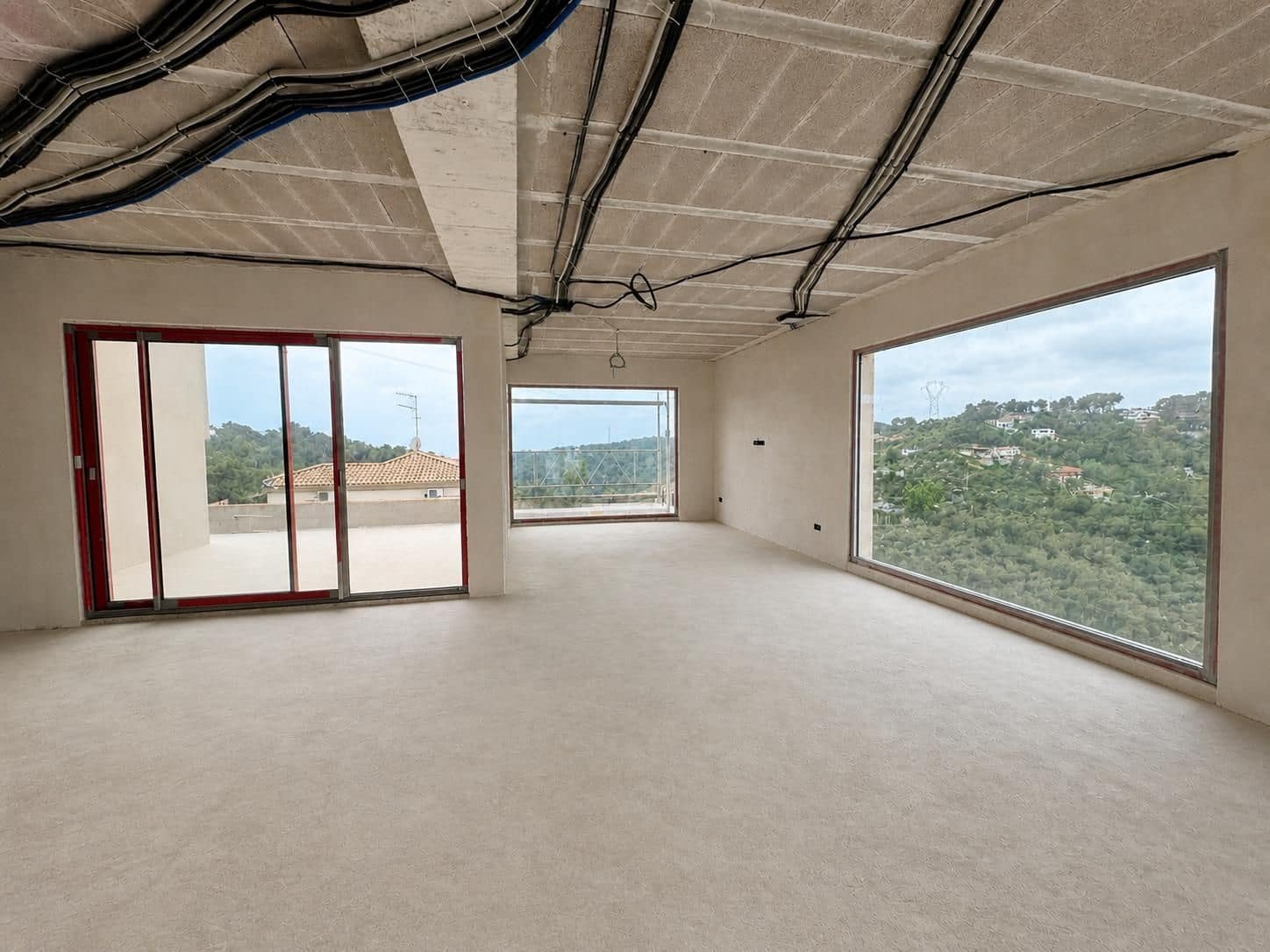 4 sypialnia Willa na sprzedaż w Canyelles z garażem - 675 000 € (Ref: 9838945)