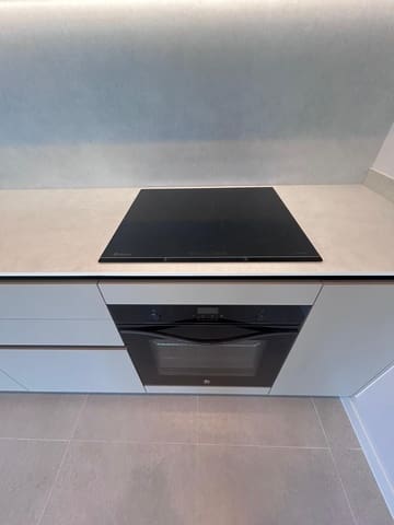 Piso de 2 habitaciones en Sant Pere de Ribes en alquiler con piscina garaje - 1.900 € (Ref: 9851641)