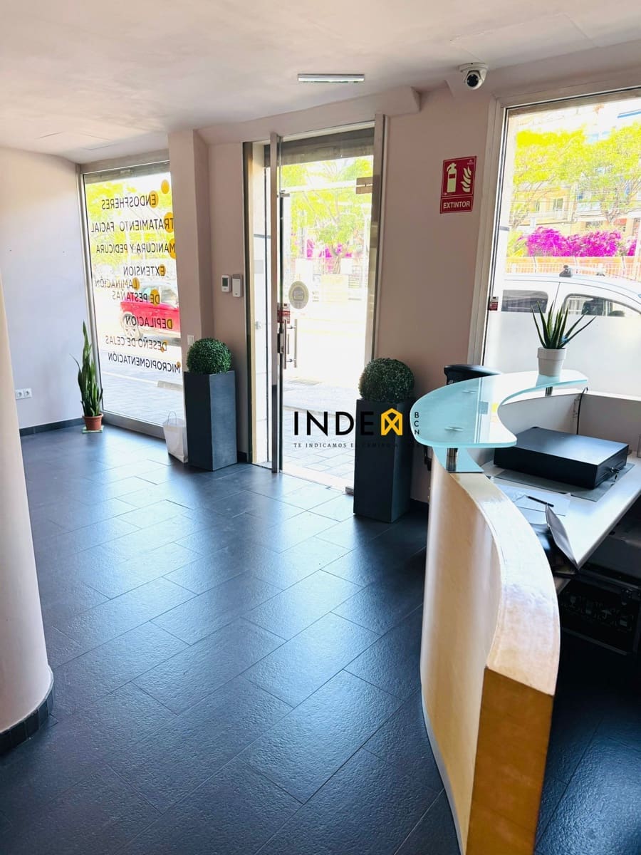 Komercyjne do wynajęcia w Sitges - 1 600 € (Ref: 9864709)