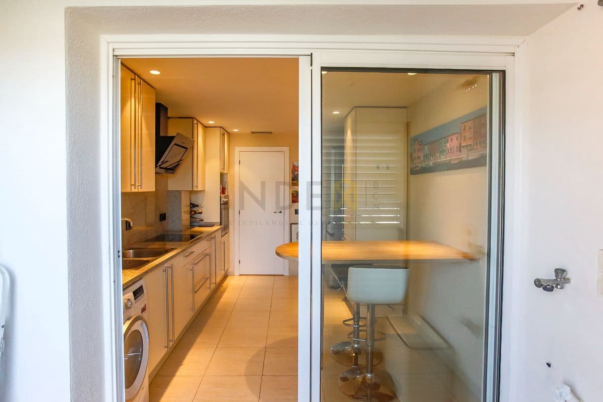 4 soverom Penthouse til salgs i Sitges med svømmebasseng garasje - € 895 000 (Ref: 9868268)