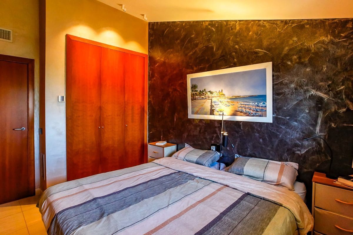 4 soverom Penthouse til salgs i Sitges med svømmebasseng garasje - € 895 000 (Ref: 9868268)