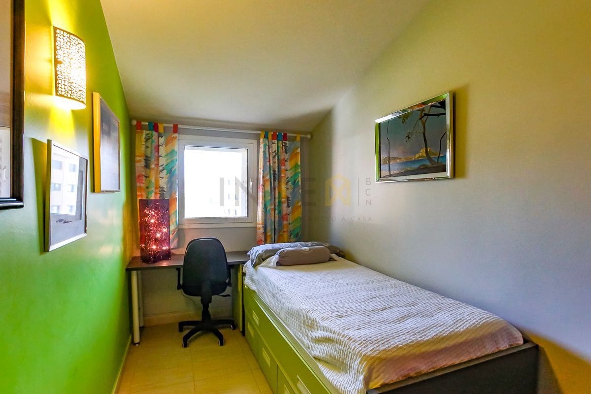 4 soverom Penthouse til salgs i Sitges med svømmebasseng garasje - € 895 000 (Ref: 9868268)