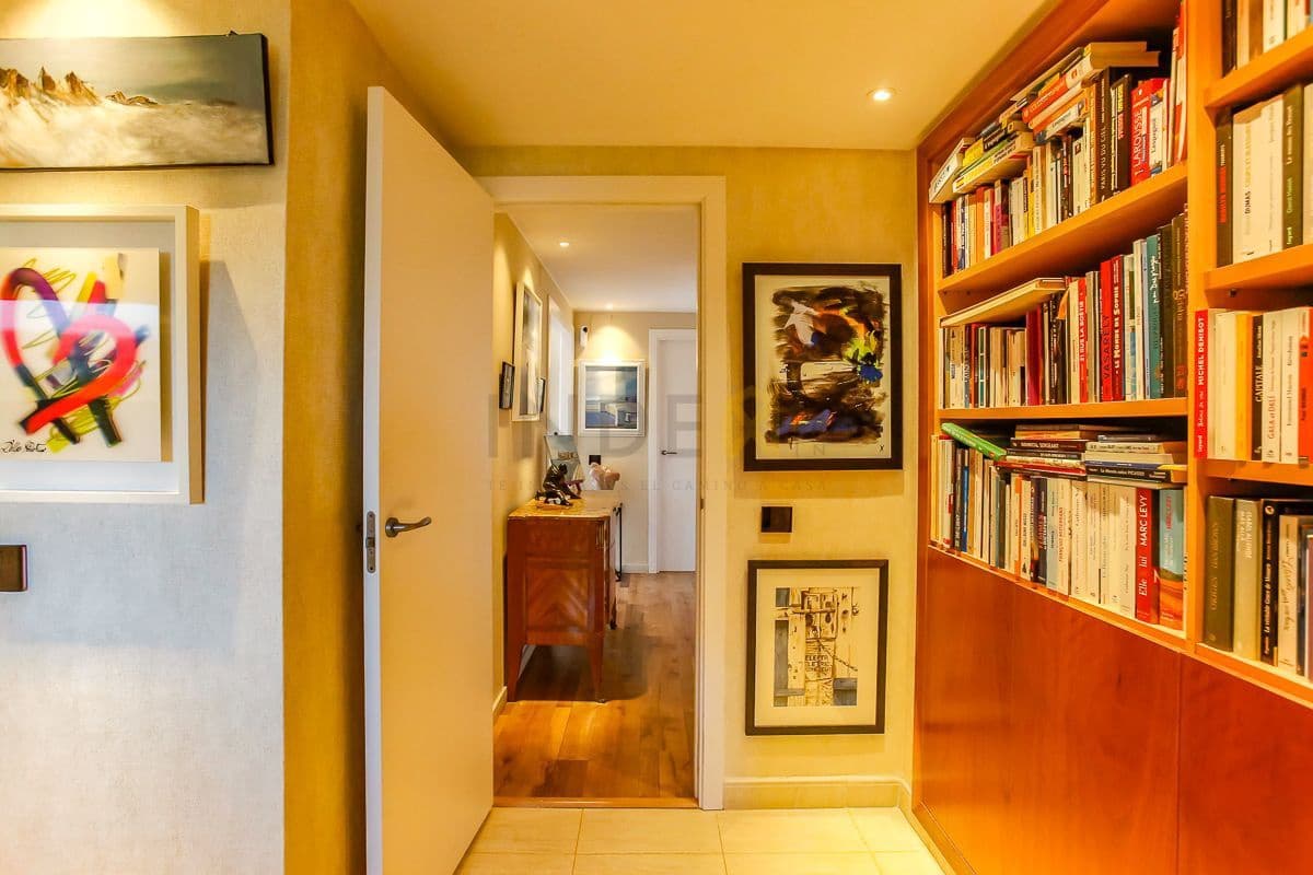 4 soverom Penthouse til salgs i Sitges med svømmebasseng garasje - € 895 000 (Ref: 9868268)