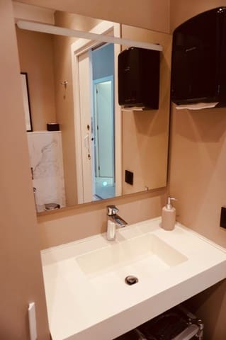 Kaupallinen vuokrattavana paikassa Sitges - 2 000 € (Ref: 9873032)