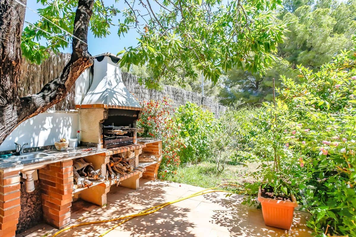 4 bedroom Villa for sale in Cubelles with pool garage - € 1,100,000 (Ref: 9880638)
