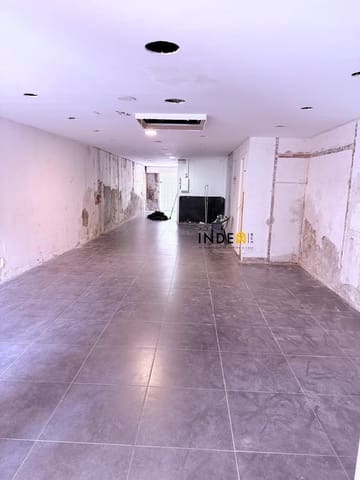 Kaupallinen vuokrattavana paikassa Sitges - 3 200 € (Ref: 9884139)