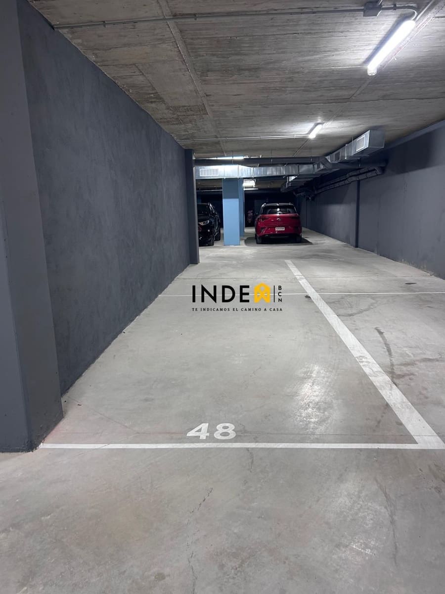 3 makuuhuone Kattohuoneisto vuokrattavana paikassa Sant Pere de Ribes mukana uima-altaan 
autotalli - 2 300 € (Ref: 9884140)
