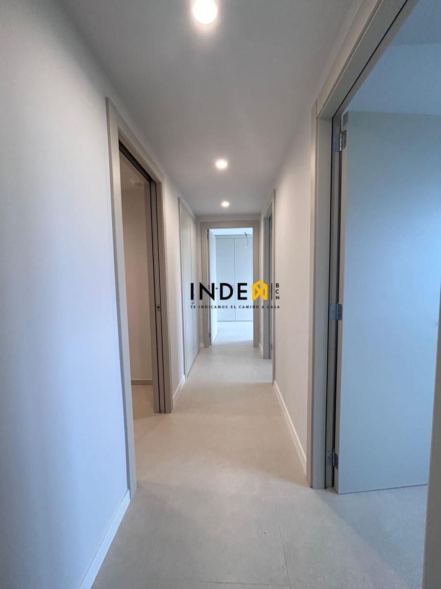 3 makuuhuone Kattohuoneisto vuokrattavana paikassa Sant Pere de Ribes mukana uima-altaan 
autotalli - 2 300 € (Ref: 9884140)