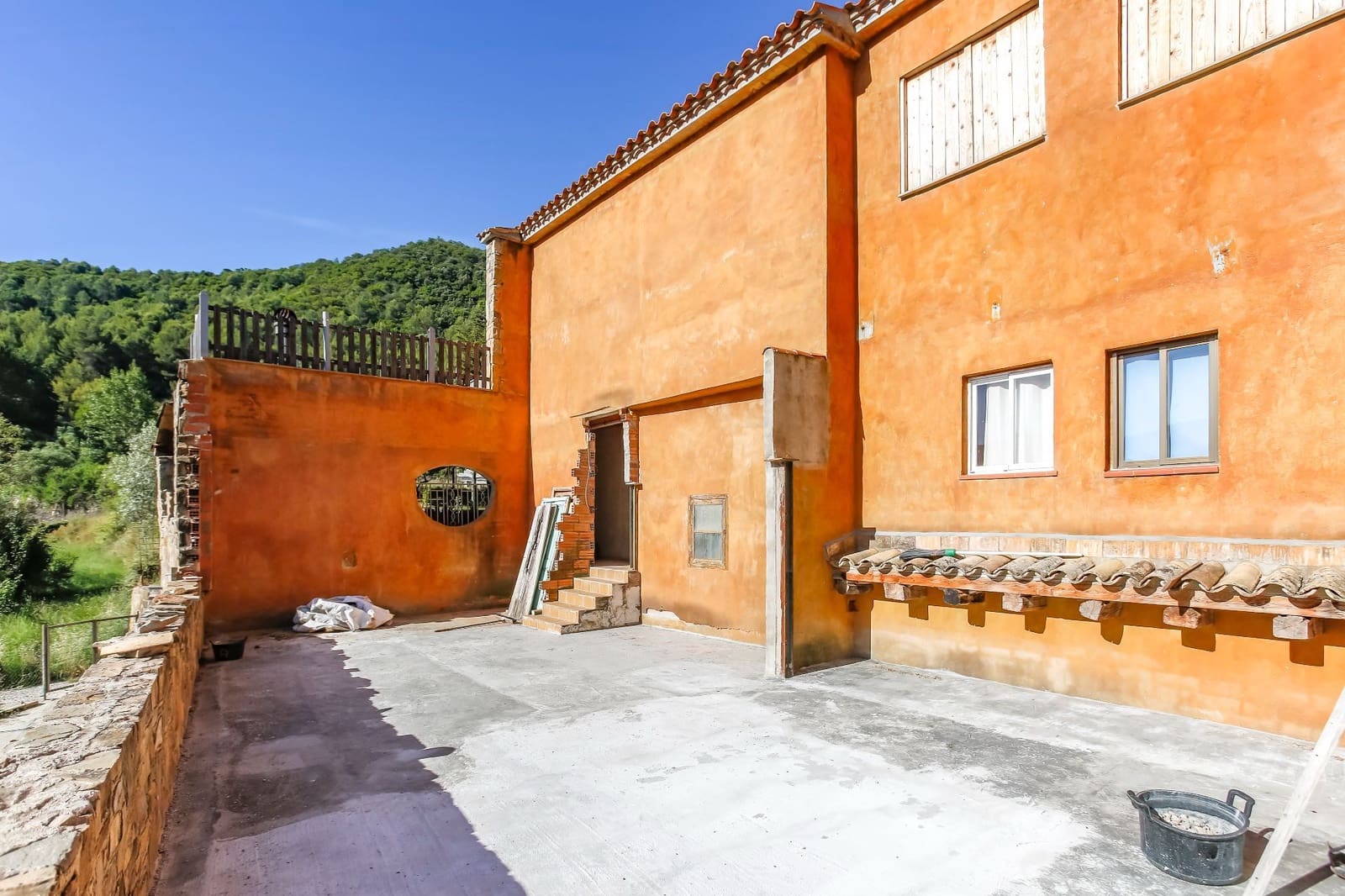 6 bedroom Finca/Country House for sale in Sant Vicenc de Castellet with pool garage - € 832,000 (Ref: 9915292)
