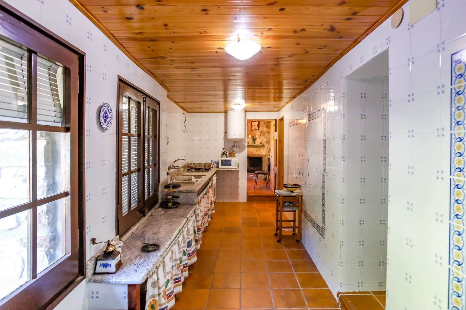 6 bedroom Finca/Country House for sale in Sant Vicenc de Castellet with pool garage - € 832,000 (Ref: 9915292)