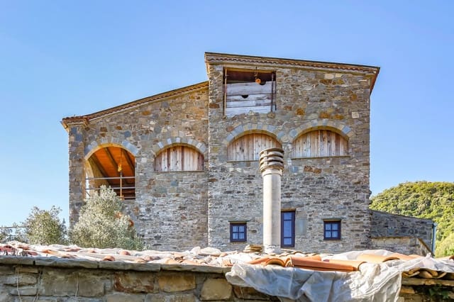 Finca/Casa Rural de 6 habitaciones en Sant Vicenç de Castellet en venta con piscina garaje - 832.000 € (Ref: 9915292)