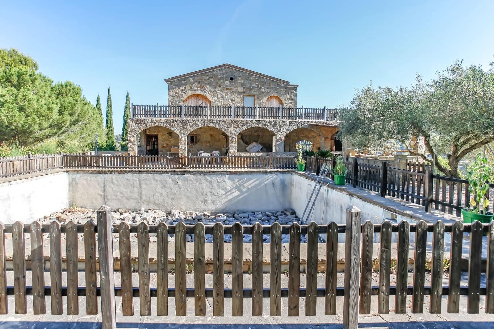 6 bedroom Finca/Country House for sale in Sant Vicenc de Castellet with pool garage - € 832,000 (Ref: 9915292)
