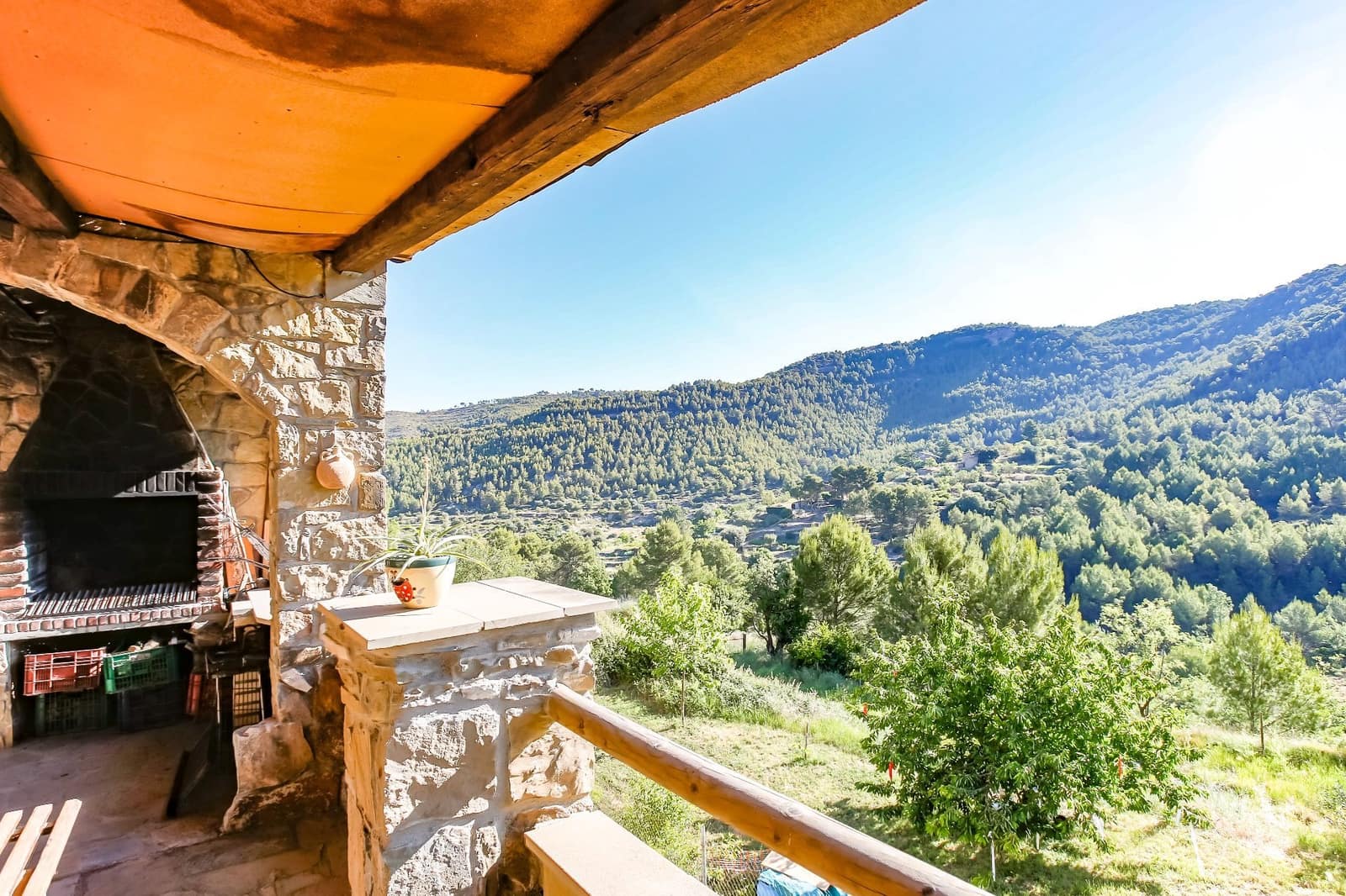 6 bedroom Finca/Country House for sale in Sant Vicenc de Castellet with pool garage - € 832,000 (Ref: 9915292)