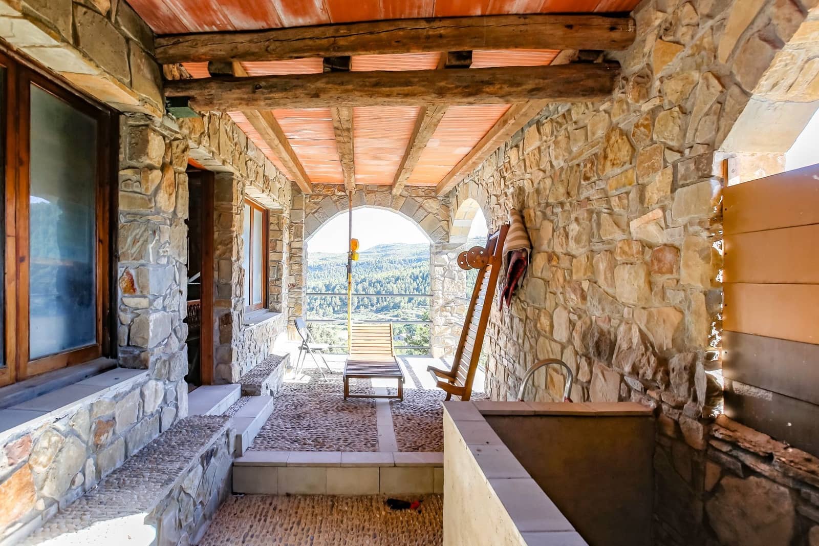 6 bedroom Finca/Country House for sale in Sant Vicenc de Castellet with pool garage - € 832,000 (Ref: 9915292)