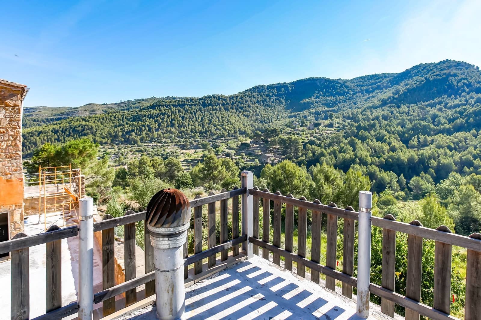 6 bedroom Finca/Country House for sale in Sant Vicenc de Castellet with pool garage - € 832,000 (Ref: 9915292)