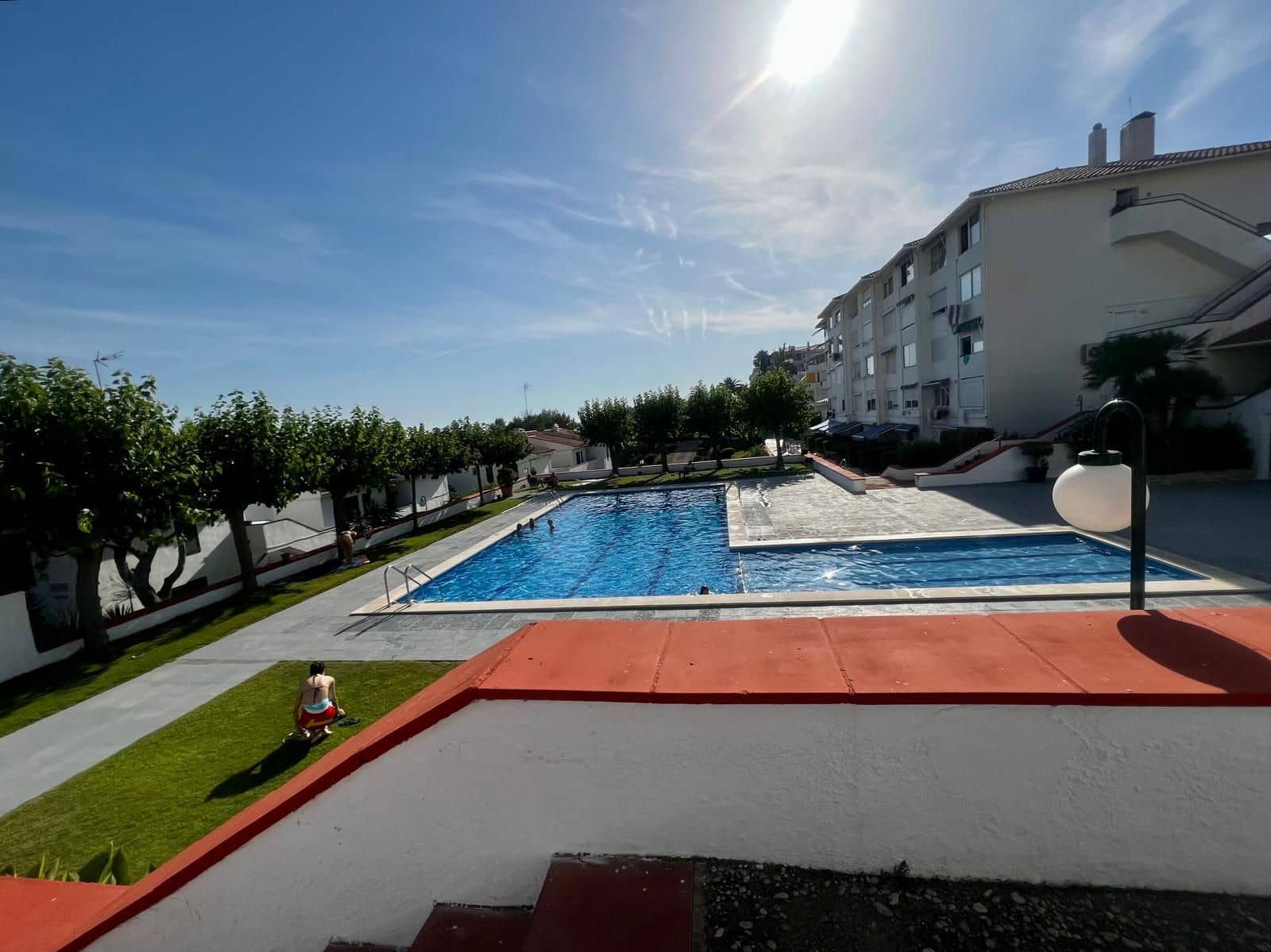 Studio for sale in Sitges with pool garage - € 240,000 (Ref: 9928843)