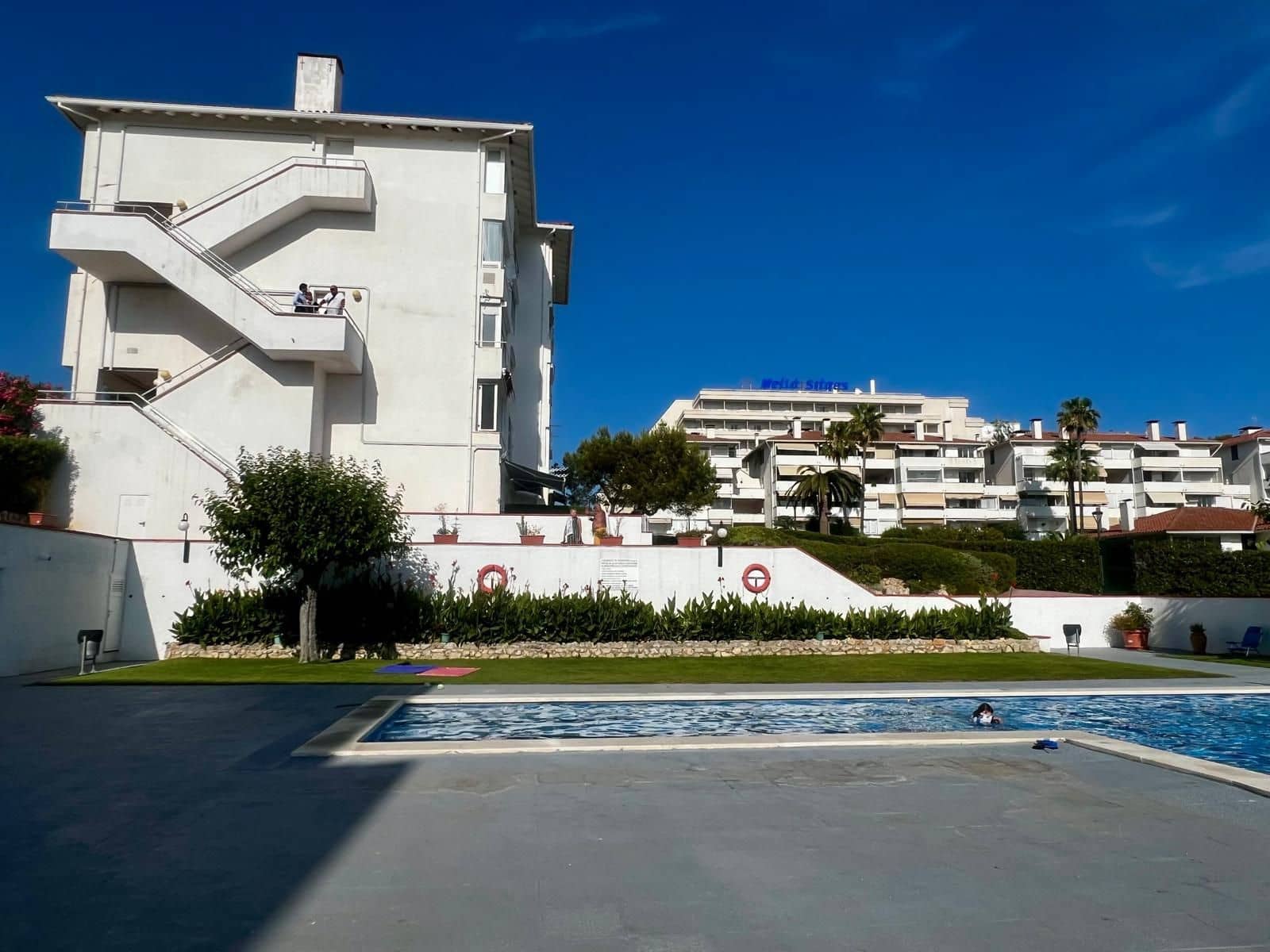 Studio for sale in Sitges with pool garage - € 240,000 (Ref: 9928843)