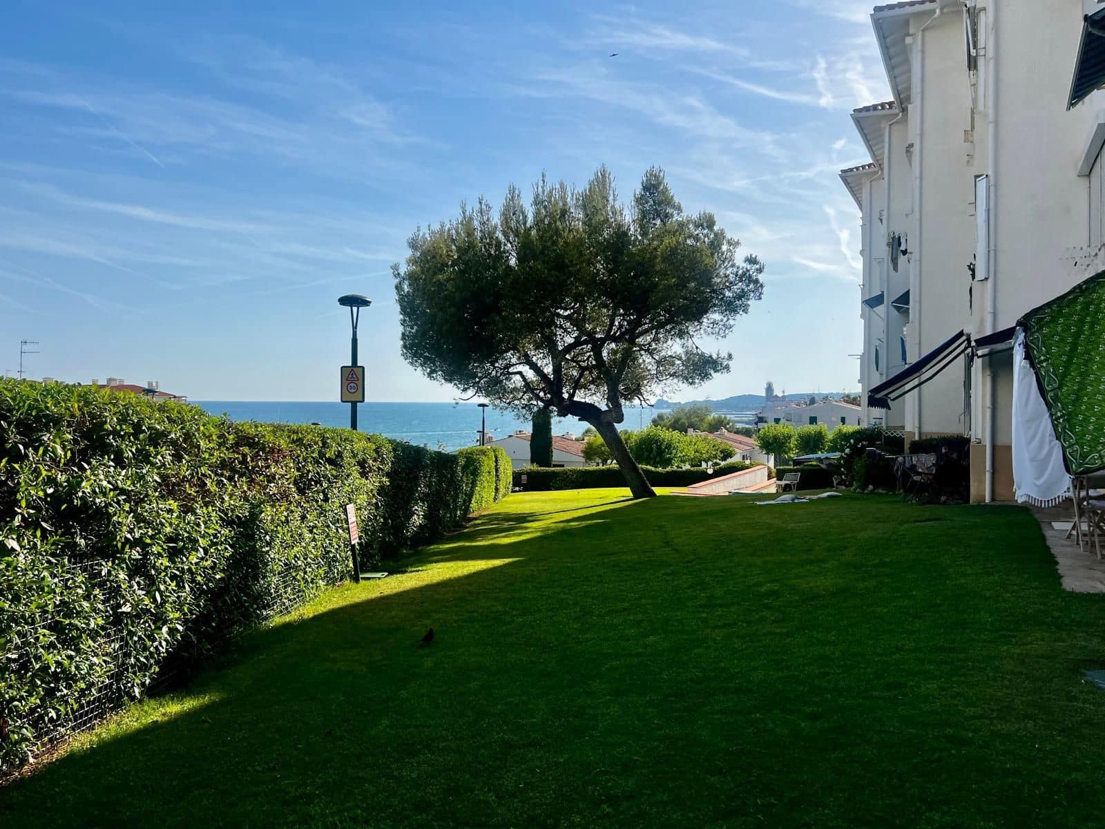 Studio for sale in Sitges with pool garage - € 240,000 (Ref: 9928843)