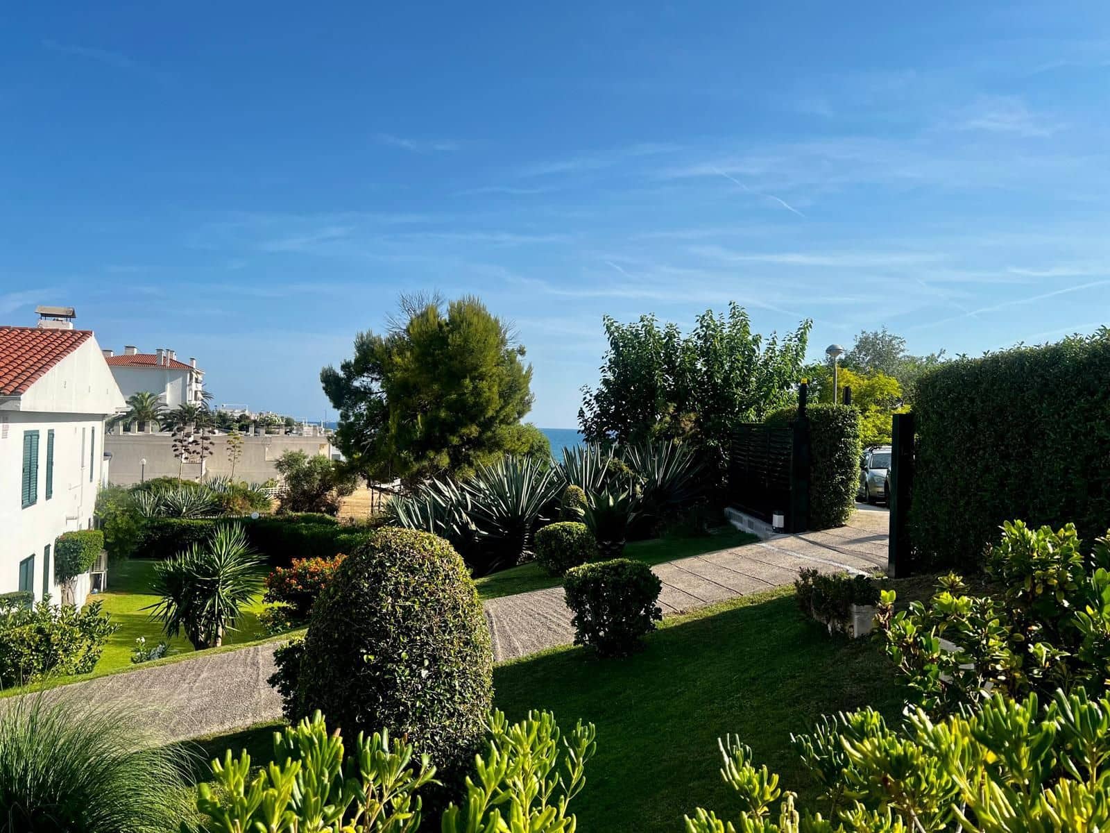 Studio for sale in Sitges with pool garage - € 240,000 (Ref: 9928843)