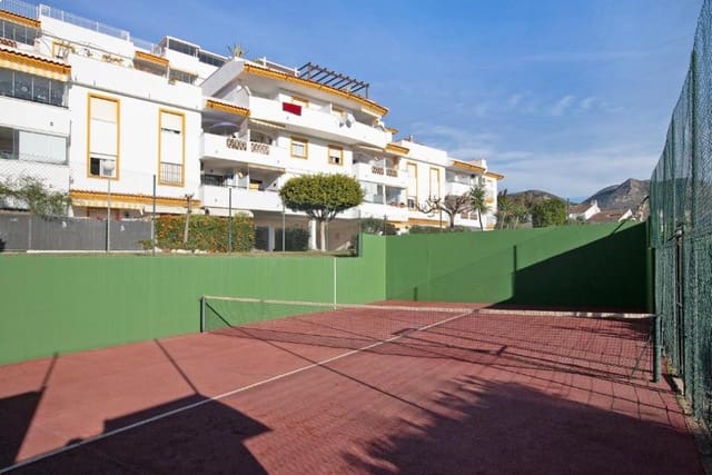 2 makuuhuone Kattohuoneisto myytävänä paikassa Benalmádena pueblo, Benalmádena mukana uima-altaan 
autotalli - 450 000 € (Ref: 9679266)