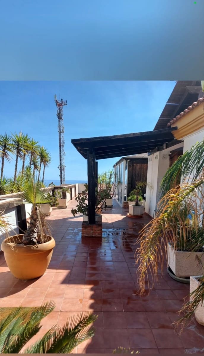 2 makuuhuone Kattohuoneisto myytävänä paikassa Benalmadena mukana uima-altaan 
autotalli - 450 000 € (Ref: 9679266)