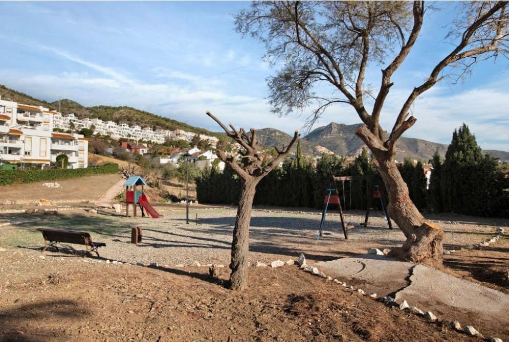 2 makuuhuone Kattohuoneisto myytävänä paikassa Benalmadena mukana uima-altaan 
autotalli - 450 000 € (Ref: 9679266)