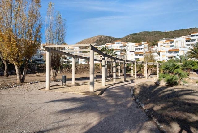 2 makuuhuone Kattohuoneisto myytävänä paikassa Benalmádena pueblo, Benalmádena mukana uima-altaan 
autotalli - 450 000 € (Ref: 9679266)