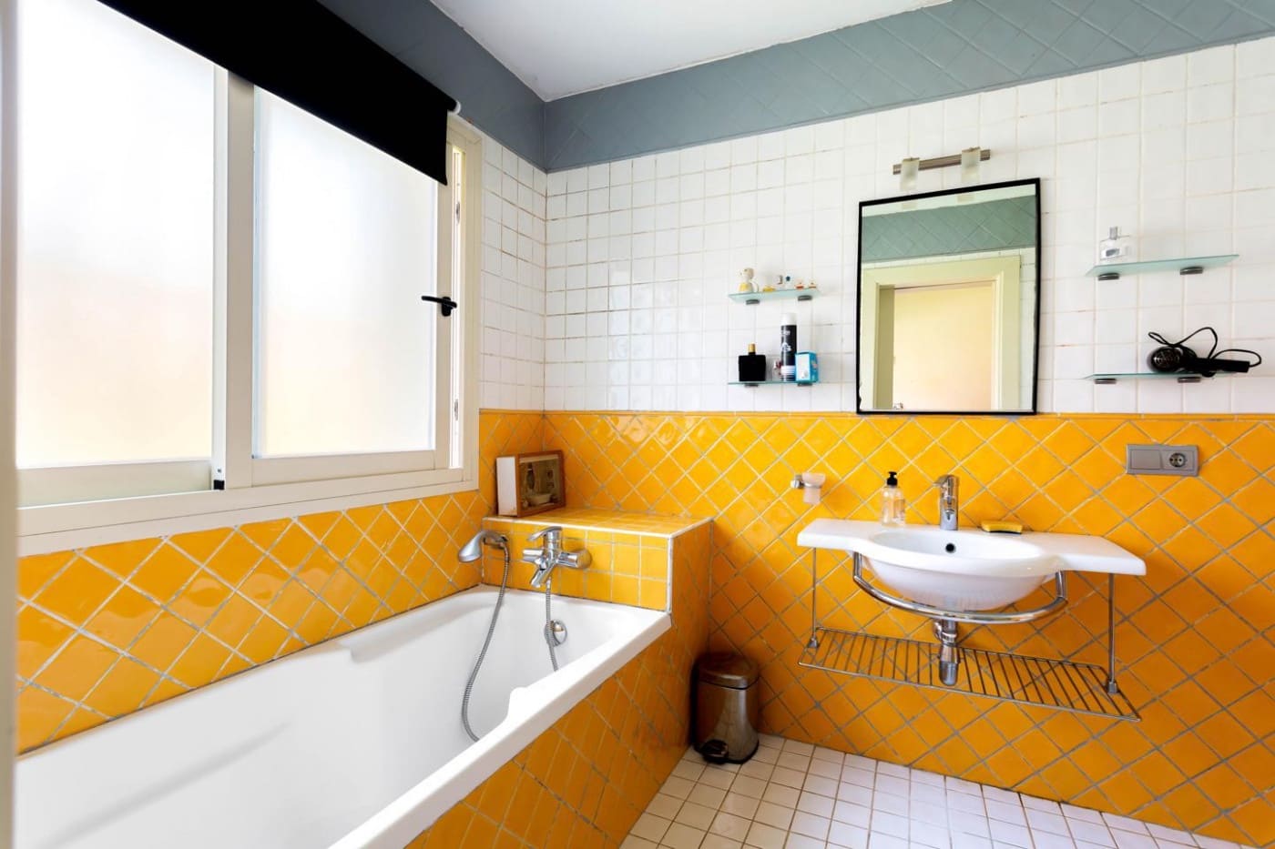 6 soveværelse Rækkehus til salg i Benalmadena med swimmingpool garage - € 2.300.000 (Ref: 9435097)