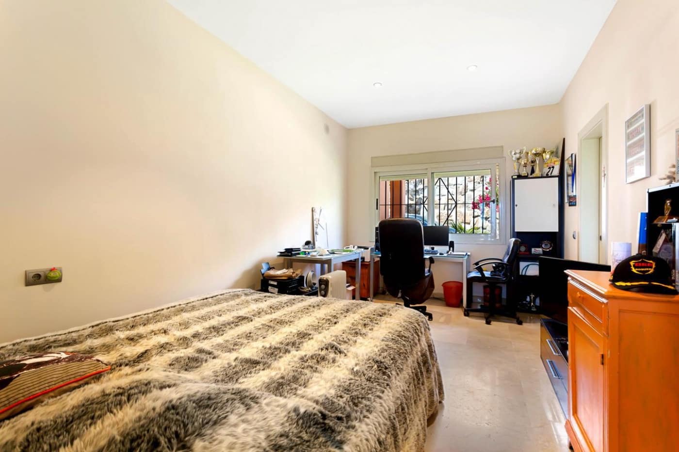 6 soveværelse Rækkehus til salg i Benalmadena med swimmingpool garage - € 2.300.000 (Ref: 9435097)