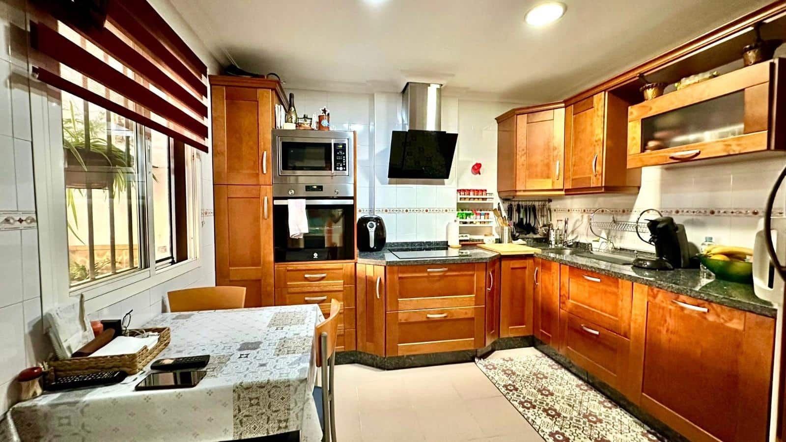 4 makuuhuone Rivitalo myytävänä paikassa Alhaurin de la Torre - 359 900 € (Ref: 9435099)