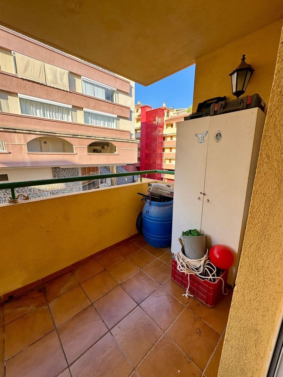 Apartamento de 2 habitaciones en Fuengirola en venta con piscina - 249.000 € (Ref: 9435101)