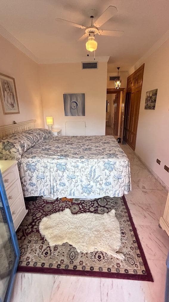 3 soveværelse Lejlighed til salg i Torrequebrada med swimmingpool - € 415.000 (Ref: 9435102)