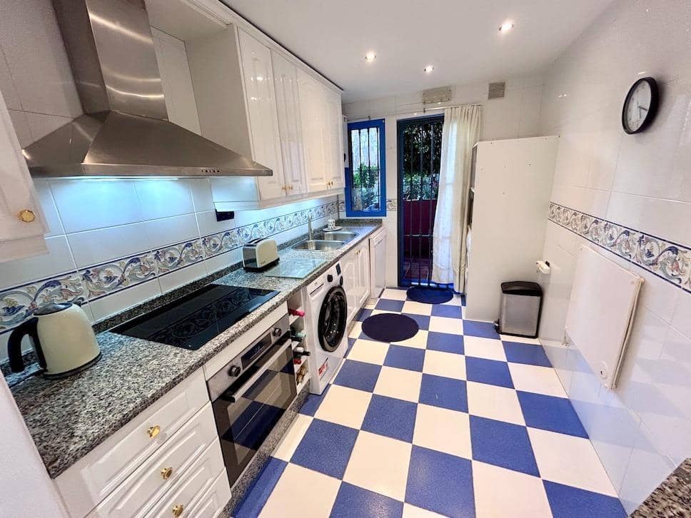 3 quarto Apartamento para venda em Torrequebrada com piscina - 415 000 € (Ref: 9435102)