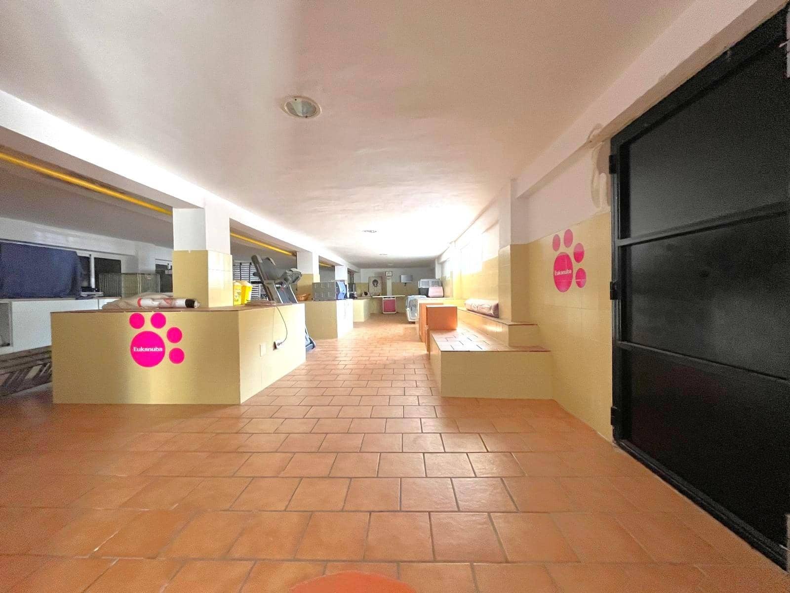 1 slaapkamer Commercieel te koop in Benalmadena - € 350.000 (Ref: 9435103)