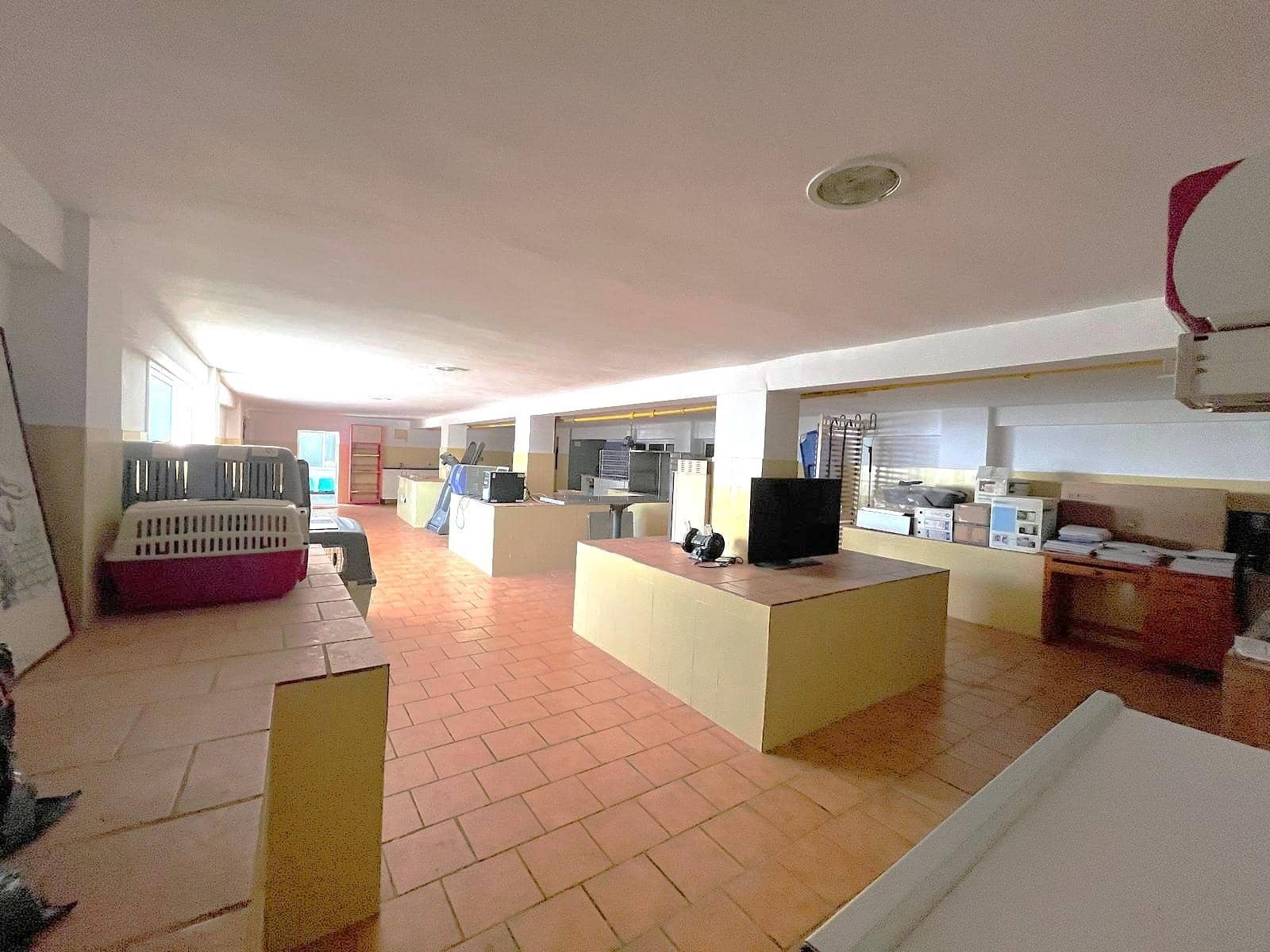 1 slaapkamer Commercieel te koop in Benalmadena - € 350.000 (Ref: 9435103)