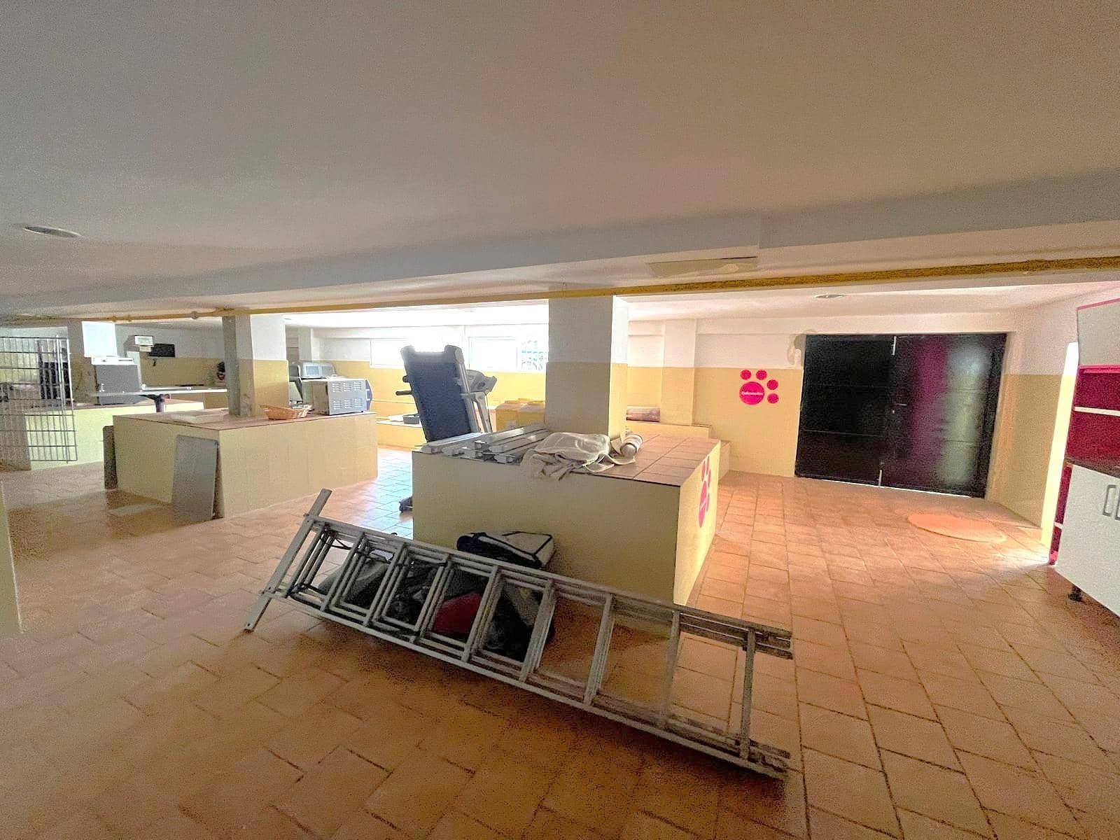 1 slaapkamer Commercieel te koop in Benalmadena - € 350.000 (Ref: 9435103)
