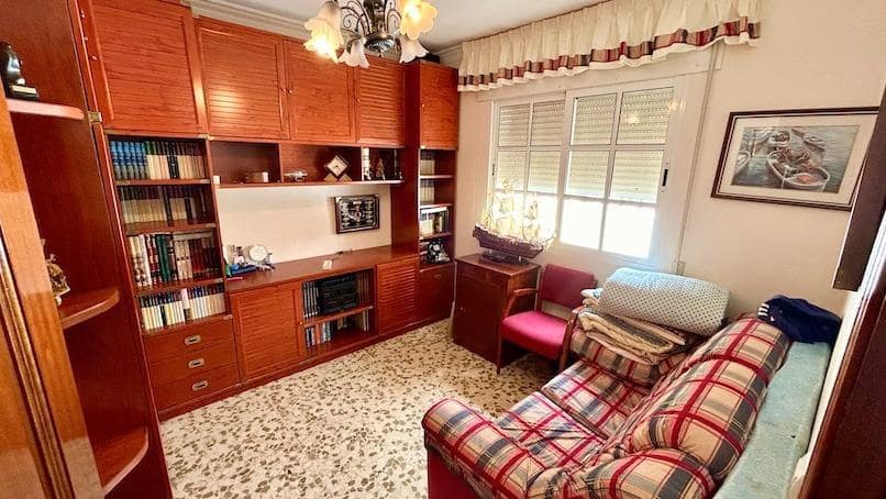 5 soverom Villa til salgs i Benalmadena med svømmebasseng garasje - € 649 000 (Ref: 9435107)