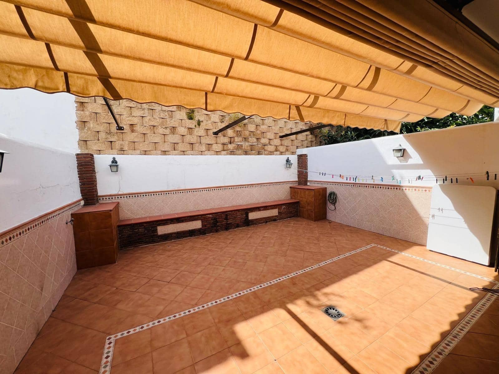 4 soveværelse Rækkehus til salg i Benalmadena med garage - € 410.000 (Ref: 9435109)