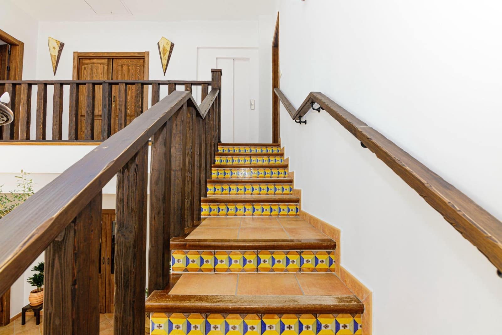 10 bedroom Villa for sale in Alhaurin de la Torre with pool - € 1,995,000 (Ref: 9435110)