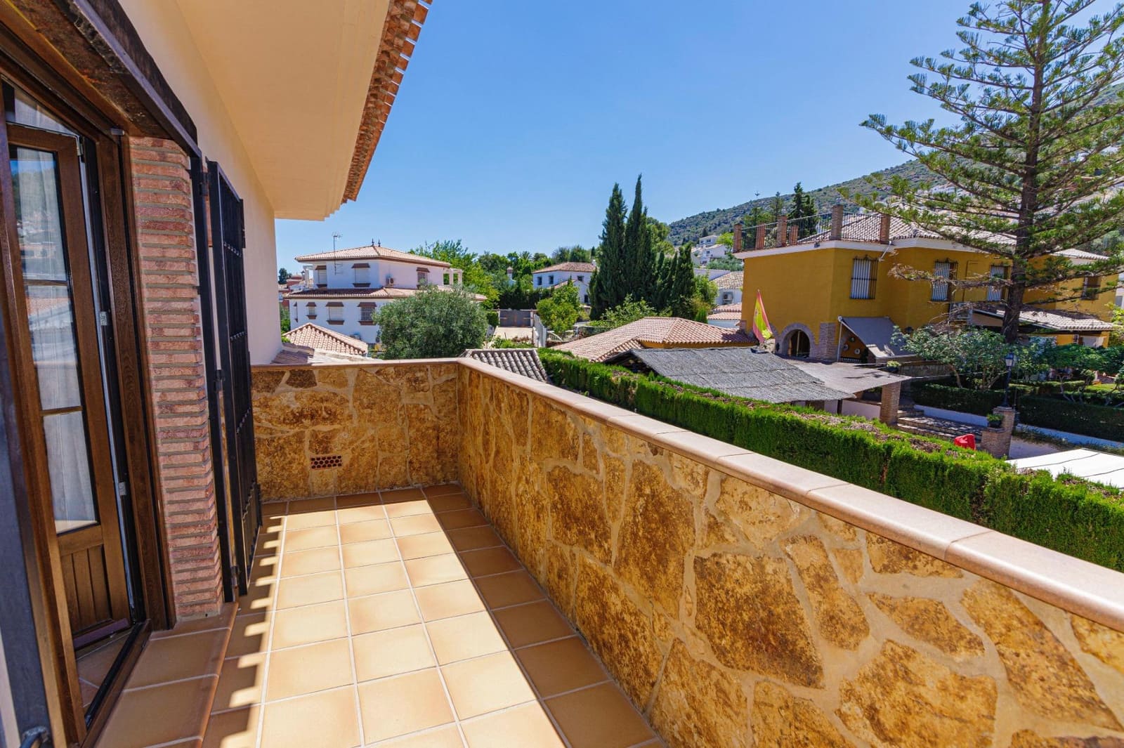 10 bedroom Villa for sale in Alhaurin de la Torre with pool - € 1,995,000 (Ref: 9435110)