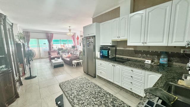 Apartamento de 2 habitaciones en Torremolinos en venta - 375.000 € (Ref: 9435111)