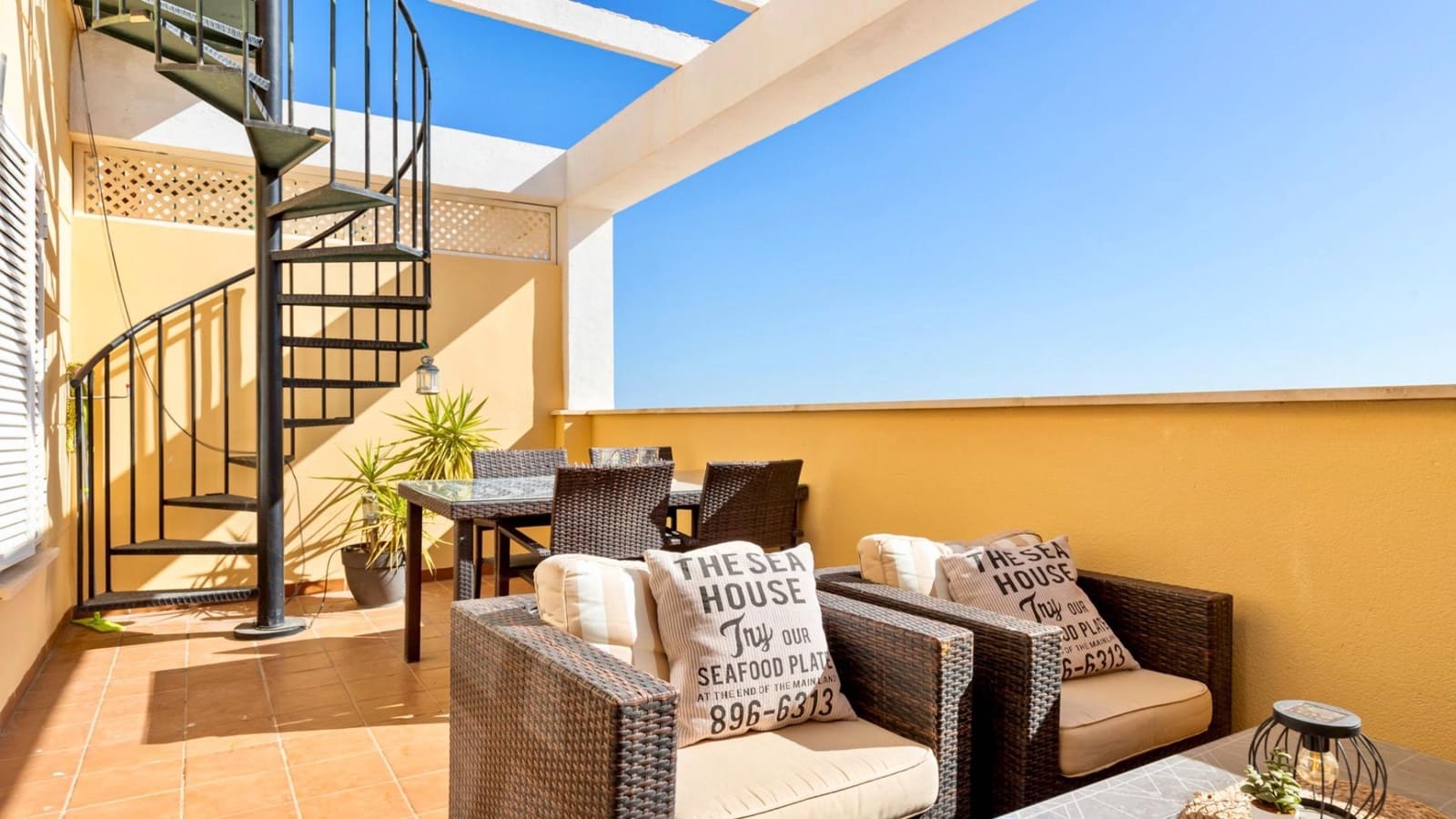 2 makuuhuone Kattohuoneisto myytävänä paikassa Torremolinos mukana uima-altaan 
autotalli - 410 000 € (Ref: 9435112)