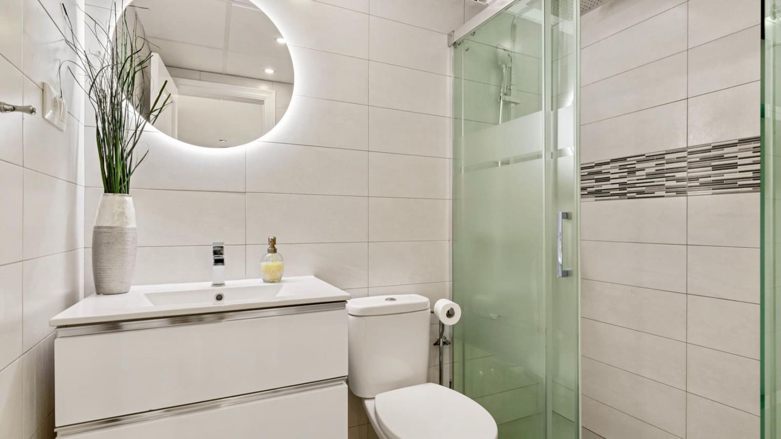 2 makuuhuone Kattohuoneisto myytävänä paikassa Torremolinos mukana uima-altaan 
autotalli - 410 000 € (Ref: 9435112)