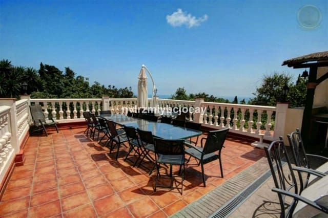 10 sovrum Radhus till salu i Benalmádena med garage - 3 000 000 € (Ref: 9435114)