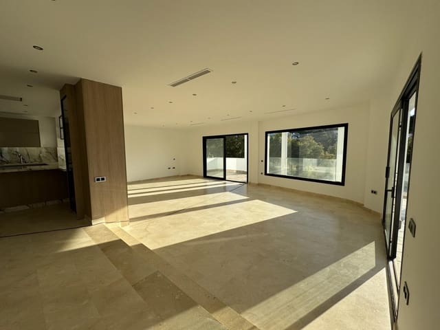 4 sypialnia Willa na sprzedaż w Benalmadena Costa, Benalmádena z basenem garażem - 1 550 000 € (Ref: 9435117)