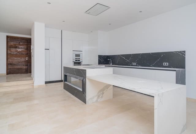 4 sypialnia Willa na sprzedaż w Benalmadena Costa, Benalmádena z basenem garażem - 1 550 000 € (Ref: 9435117)