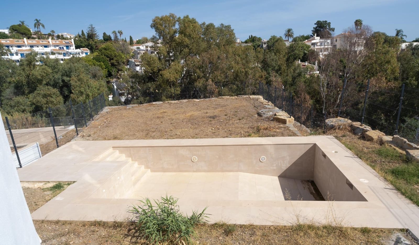 4 bedroom Villa for sale in Benalmadena Costa with pool garage - € 1,550,000 (Ref: 9435117)