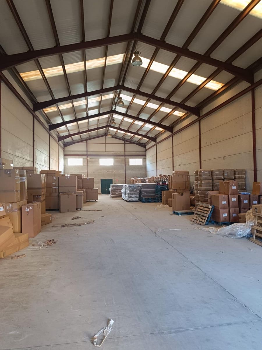 Business for sale in Colmenar - € 300,000 (Ref: 9435118)