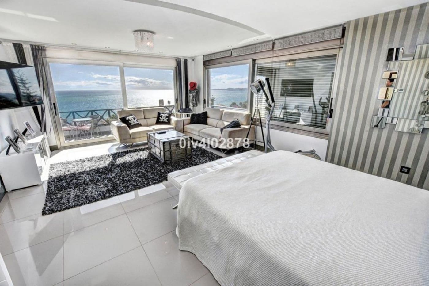 Adosado de 3 habitaciones en Benalmádena en venta con piscina - 1.600.000 € (Ref: 9435119)