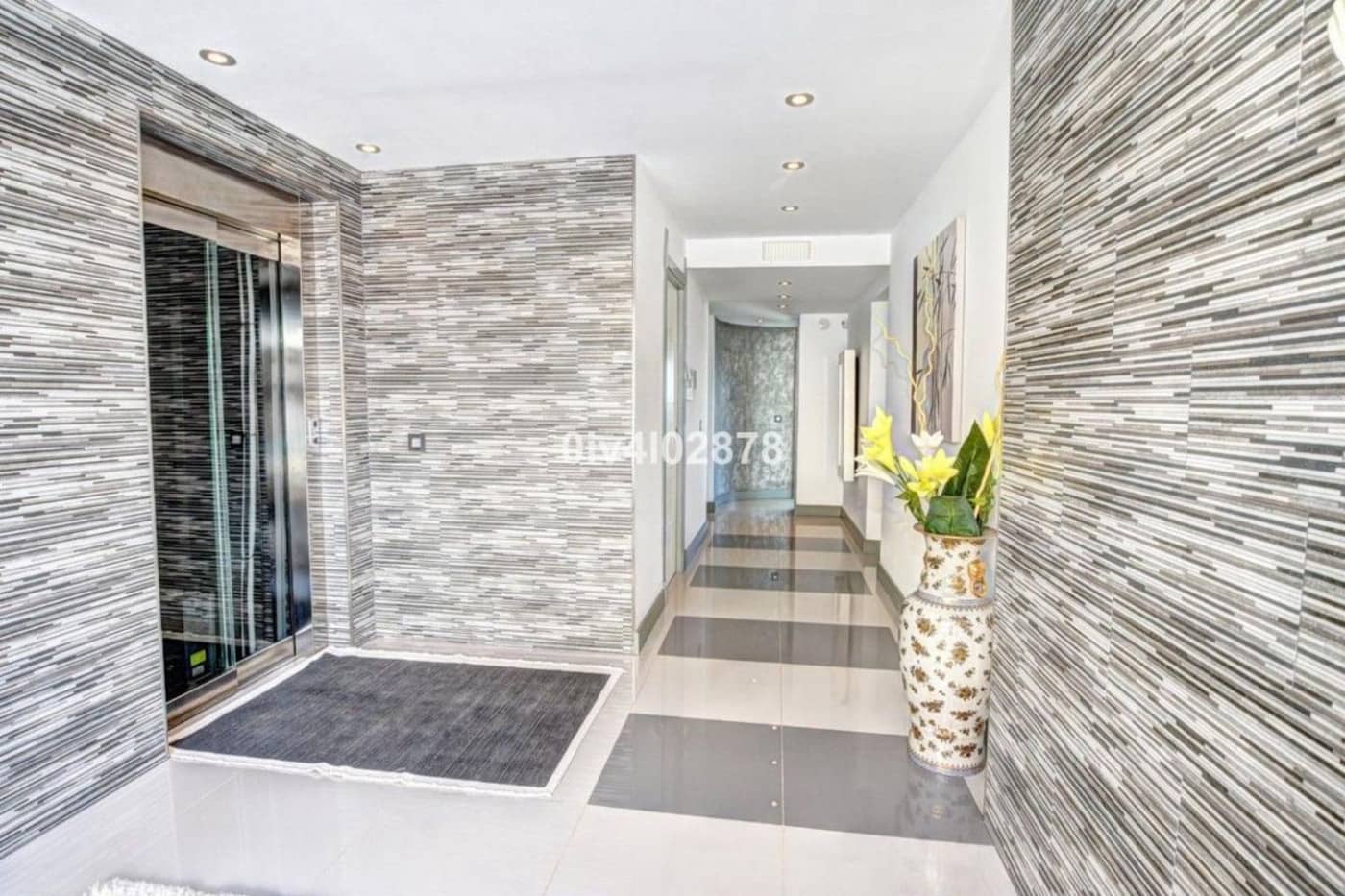 Adosado de 3 habitaciones en Benalmádena en venta con piscina - 1.600.000 € (Ref: 9435119)